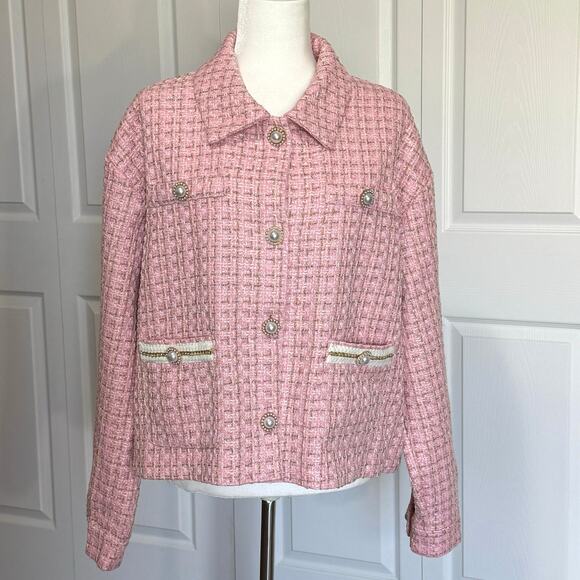Simply Southern Jackets & Blazers - NWT Simply Southern pink tweed blazer with gold metallic weave. Women’s XXL